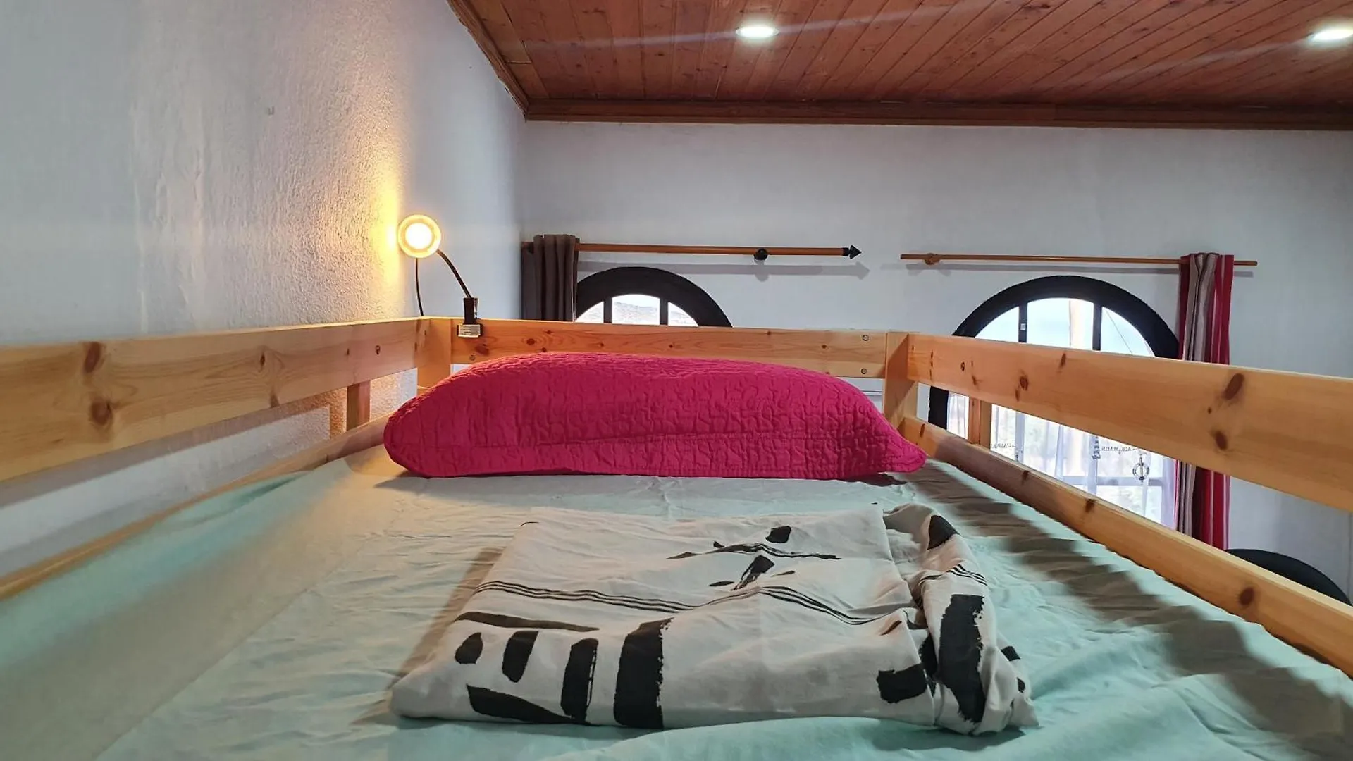 Hostel 7 Calcosas Valverde  Spanien